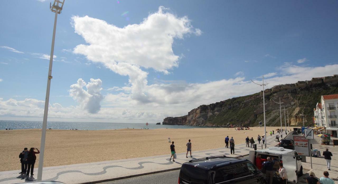 Ferhousedreams-Praia Nazare Bagian luar foto